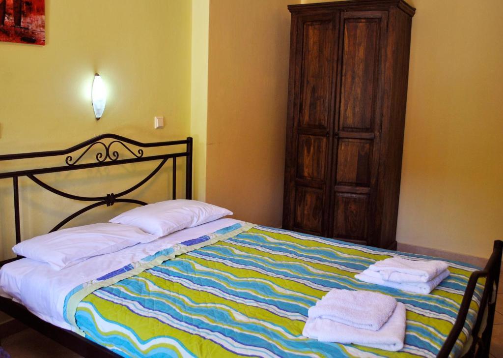 Argo Apartments Vasilikí Rum bild